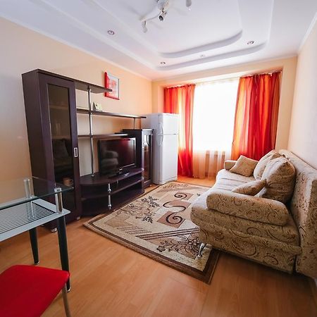 Sary Arka Hotel Pavlodar Ngoại thất bức ảnh