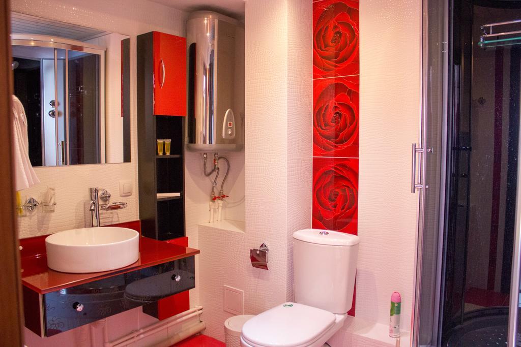Sary Arka Hotel Pavlodar Ngoại thất bức ảnh