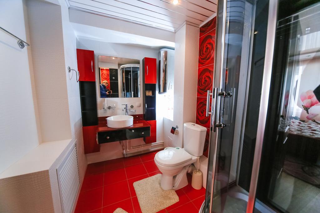 Sary Arka Hotel Pavlodar Ngoại thất bức ảnh