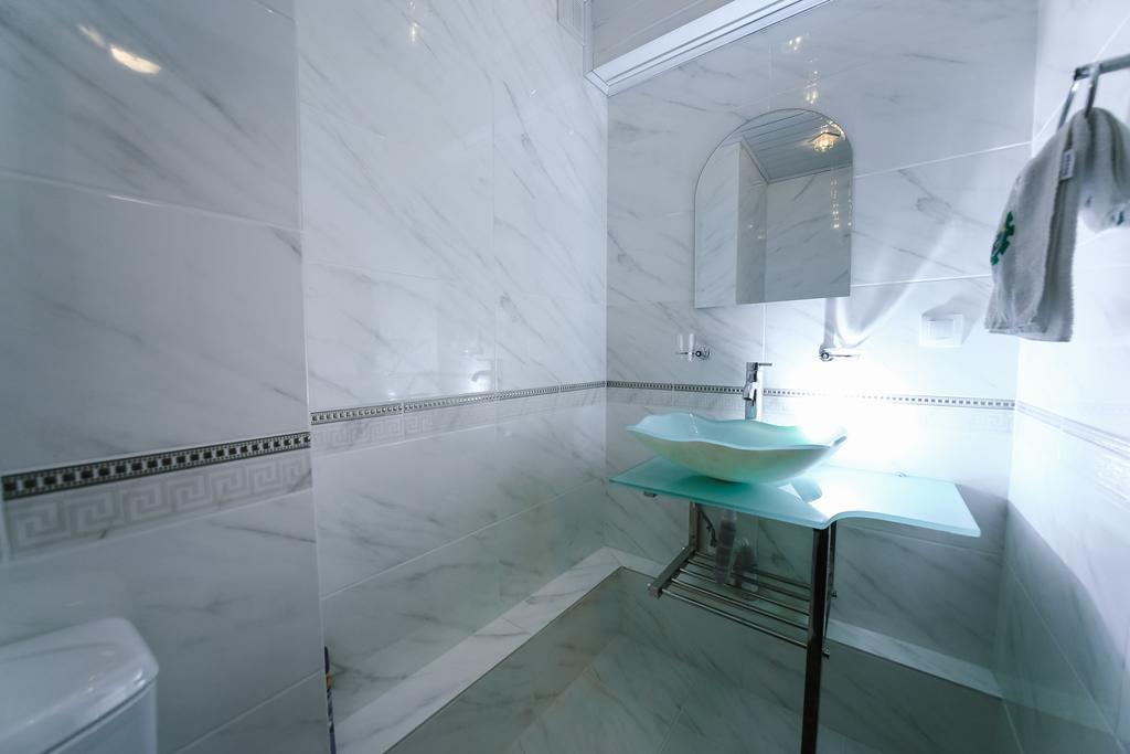 Sary Arka Hotel Pavlodar Ngoại thất bức ảnh