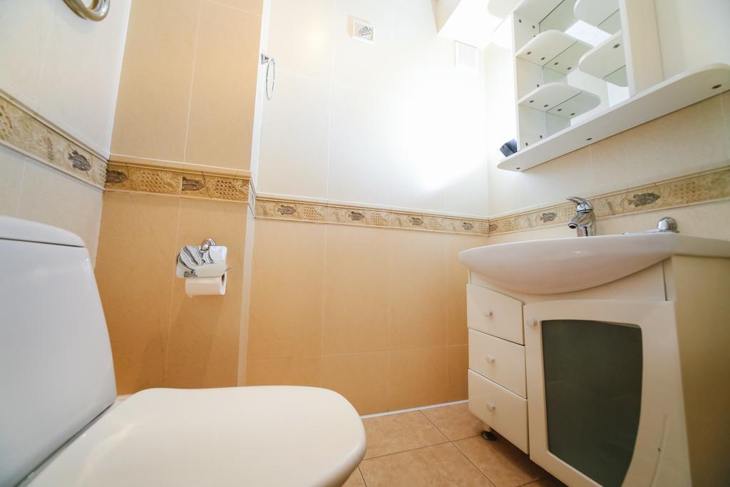 Sary Arka Hotel Pavlodar Ngoại thất bức ảnh