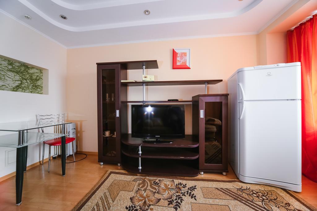 Sary Arka Hotel Pavlodar Ngoại thất bức ảnh