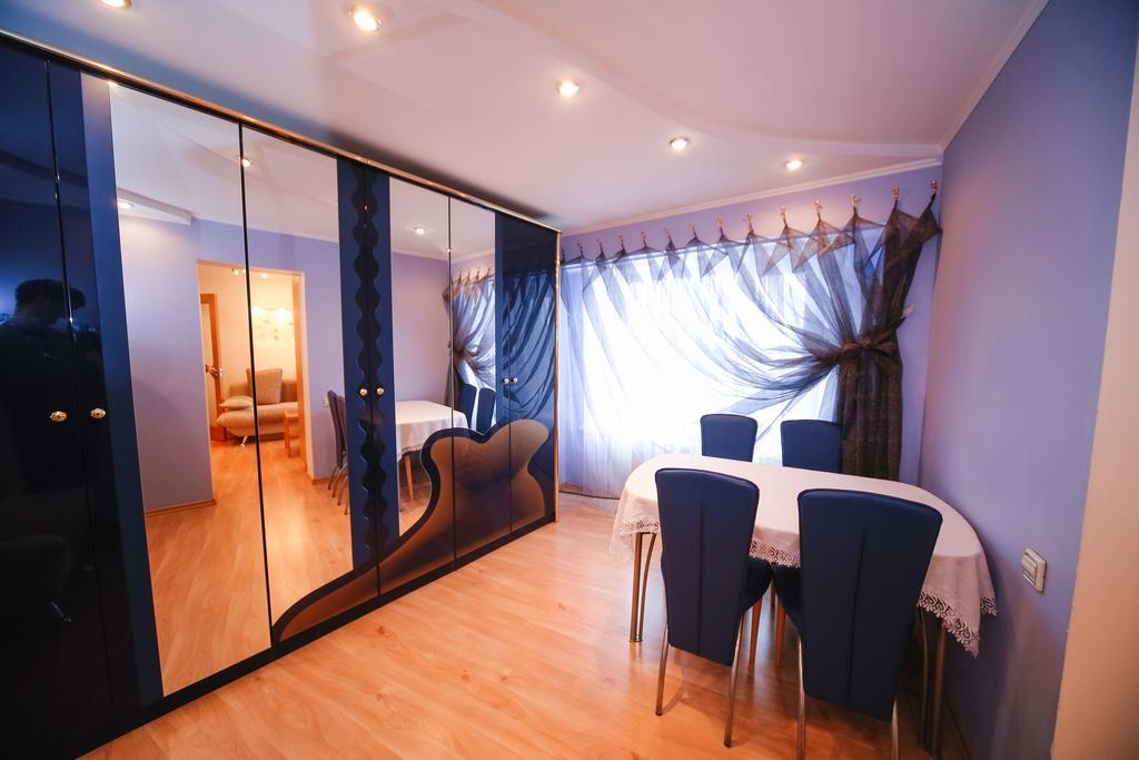 Sary Arka Hotel Pavlodar Ngoại thất bức ảnh