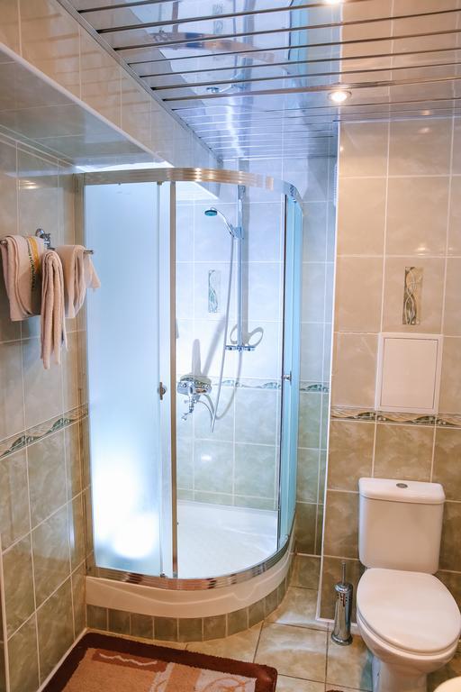 Sary Arka Hotel Pavlodar Ngoại thất bức ảnh