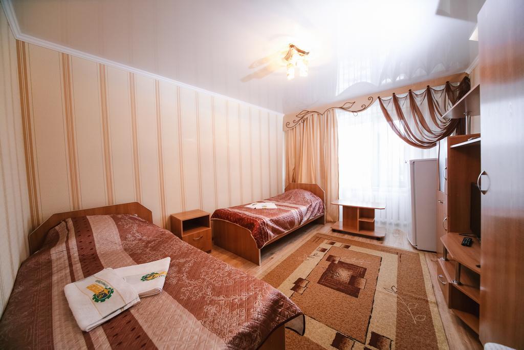 Sary Arka Hotel Pavlodar Ngoại thất bức ảnh